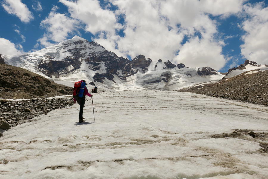 Mt. NUN (7135M) CLIMBING EXPEDITION WITH KANG YATSE II (6240M)